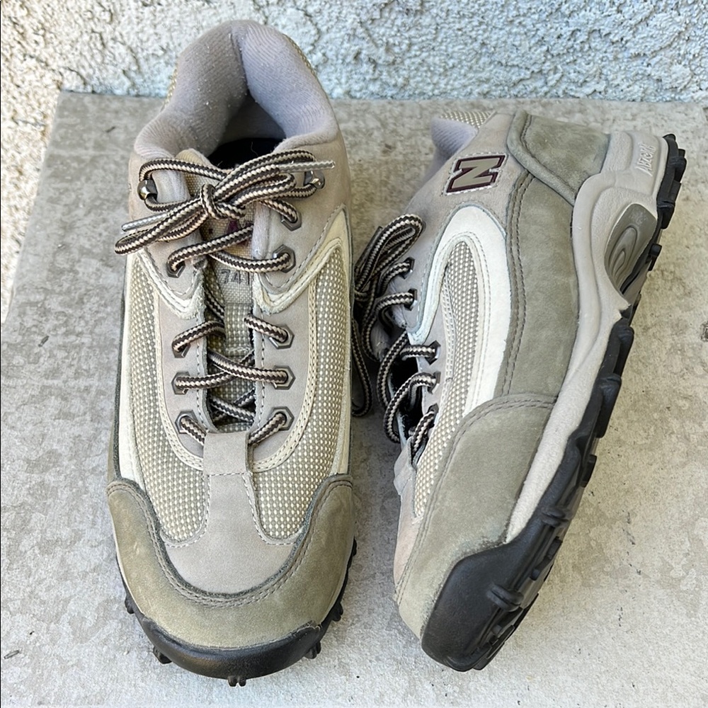 New Balance Abzorb Walking Outdoor Trail Shoes Women Green Neutral Gray Grey 741
